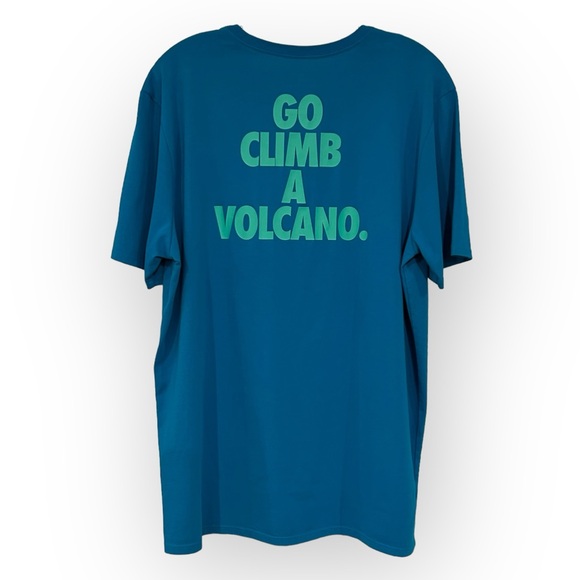 Nike Sportwear ACG Tee “Go Climb a Mountain” - Picture 4 of 13